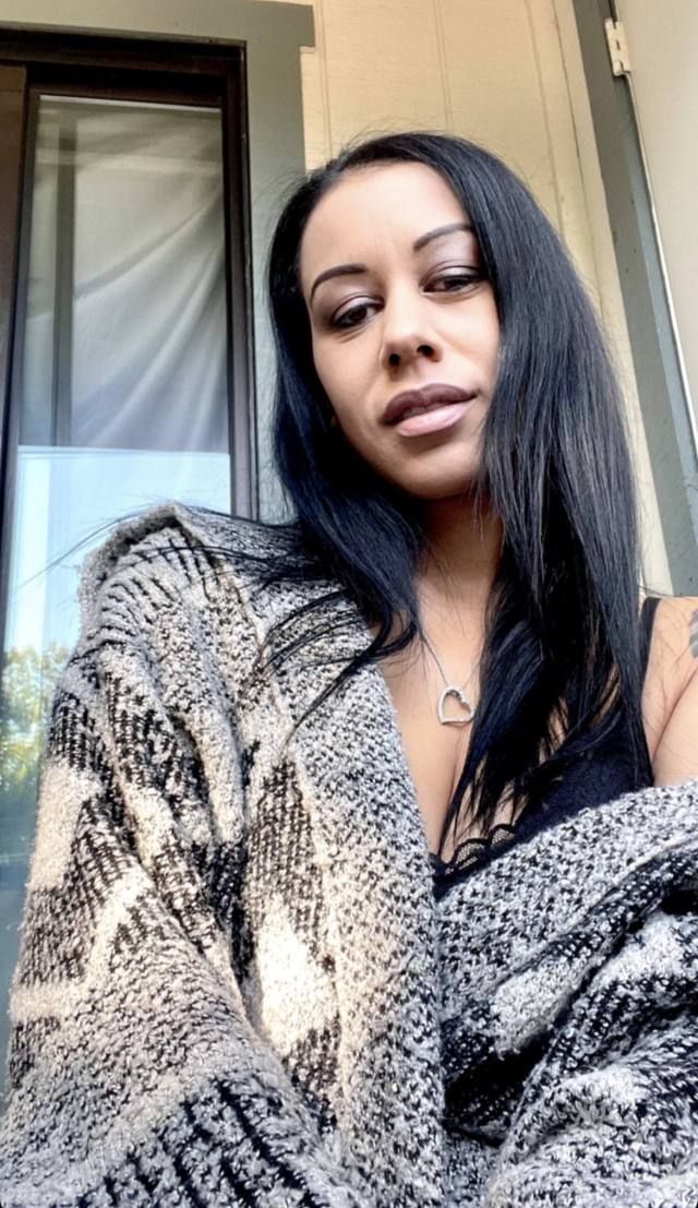 😈 I DON’T CHARGE🔥Need a guy who knows how to work that dick🍆I’m just horny!Text me on 14022010378 - Image 3